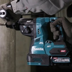 Makita 40v SDS Drill