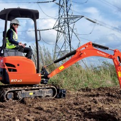 Mini Digger 1.5 tonne