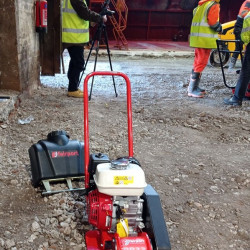Small Plate Compactor 14"