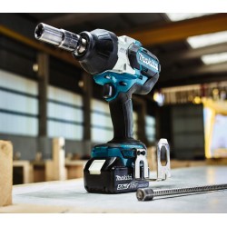 Makita 18v Impact Wrench ½” Makita 18v Impact Wrench ½”