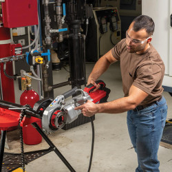 Cordless Ridgid  Pipe Threader