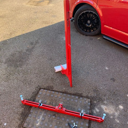 Pivot Manhole Lifter Pivot Manhole Lifter